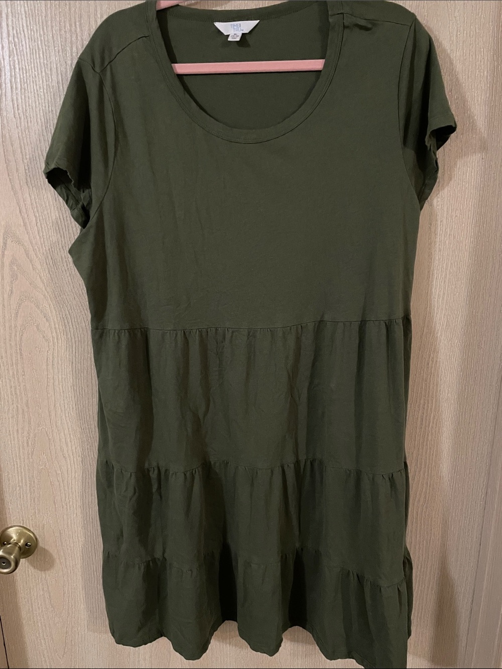 Time and Tru Olive Tiered Midi Scoop Neck Dress